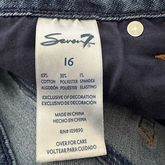 Seven7 Weekend 5" Fray Hem Denim Shorts Size 16 - Picture 7 of 8